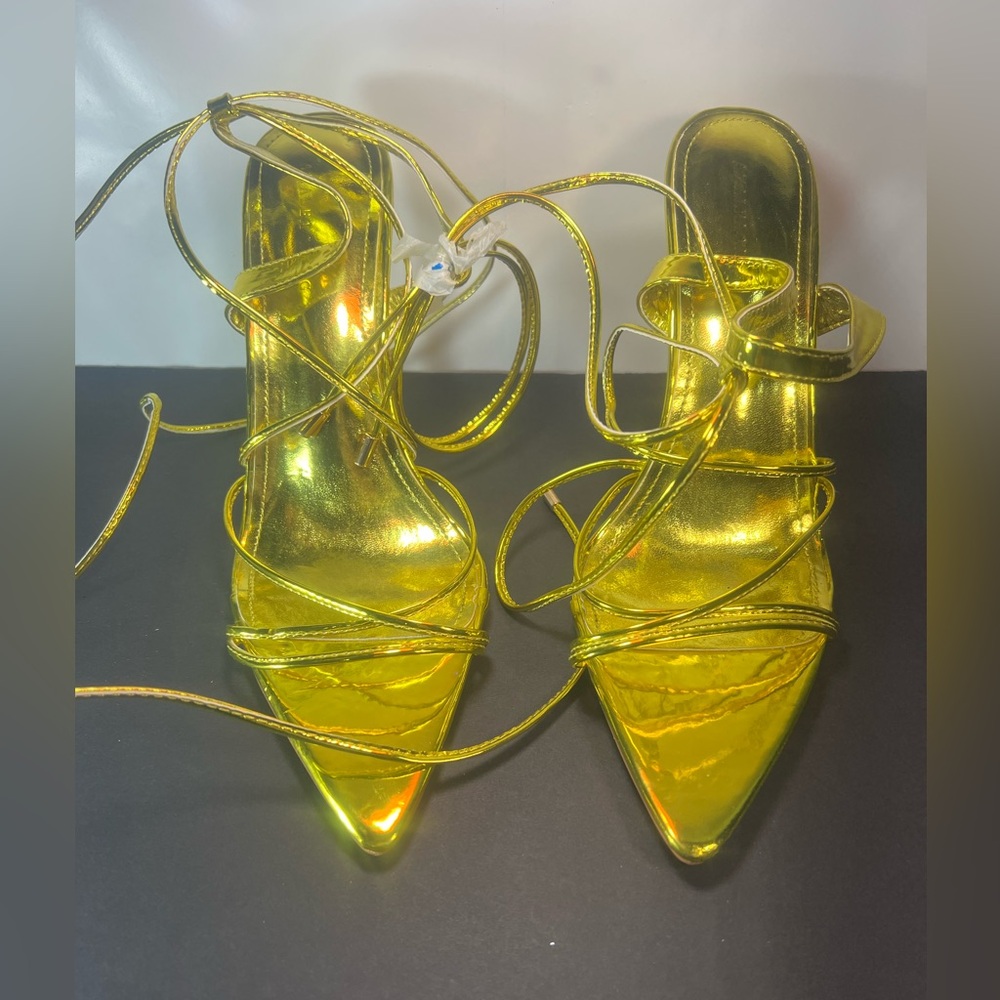 Azalea Wang Elegant Gold Strappy Heels (11) - Picture 3 of 6